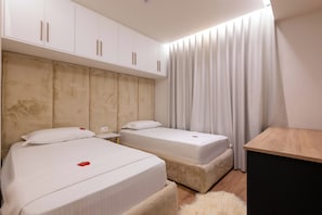 Apartment, Balcony, Sea View | Free WiFi