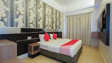 Deluxe Suite | Desk, free WiFi, bed sheets