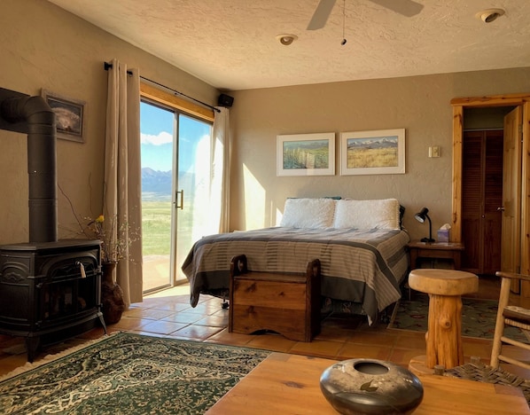 1 habitación, wifi y ropa de cama