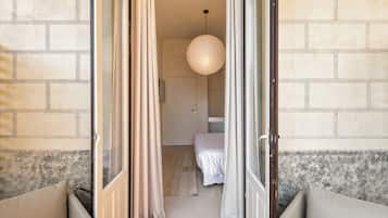 In-room safe, blackout curtains, soundproofing, iron/ironing board