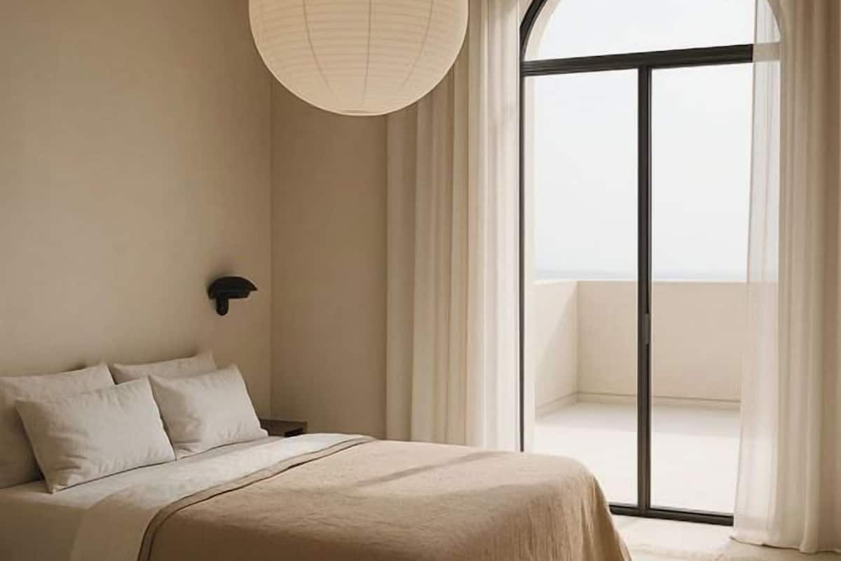 Double Room, Balcony, City View | In-room safe, blackout drapes, soundproofing, iron/ironing board