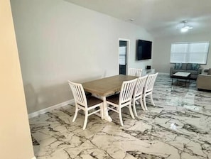 Dining - Luxury Relaxation Home 8PPL Pool (Bradenton)