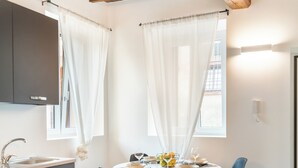 Unclassified image, 3 of 35, button - Suite apartment on Naviglio Castel view with balcony (Robecco Sul Naviglio)