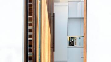 Pintu masuk properti