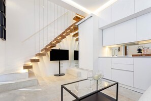 Huis (2 Bedrooms) | Woonruimte