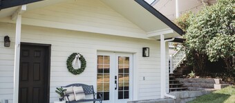 Contemporary Studio within Walking Distance of Downtown Bigfork!