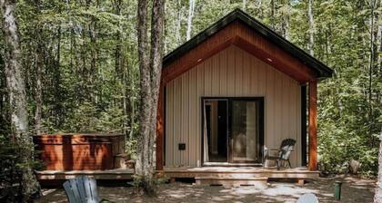 The Fauna Cozy Cabin
