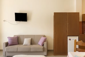 TV