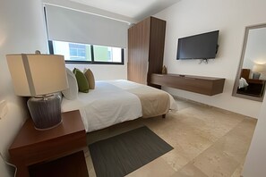 2 bedrooms, iron/ironing board, Internet, bed sheets