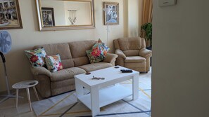 Apartment, 2 Bedrooms, Balcony, Garden View | Living room | Books - Casares Costa, Vista Bahia,2 Bedroom Bathroom (Casares)