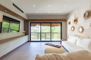 TV - Private Pool on Luxury PentHouse (Playa del Carmen)