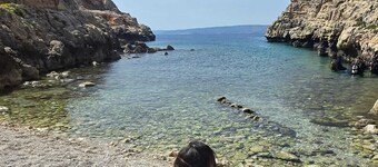Charming 3 bed/2 bath Cretan village escape w/ ocean view