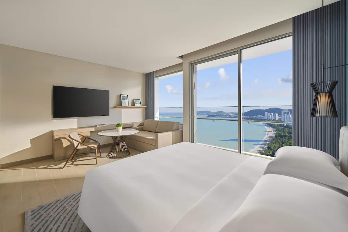 Room, 1 King Bed, Club lounge access, Ocean View | View from room