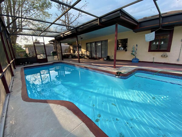 Piscine extérieure