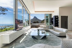 TV, offices