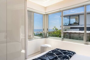 3 dormitorios, escritorio, tabla de planchar con plancha y wifi