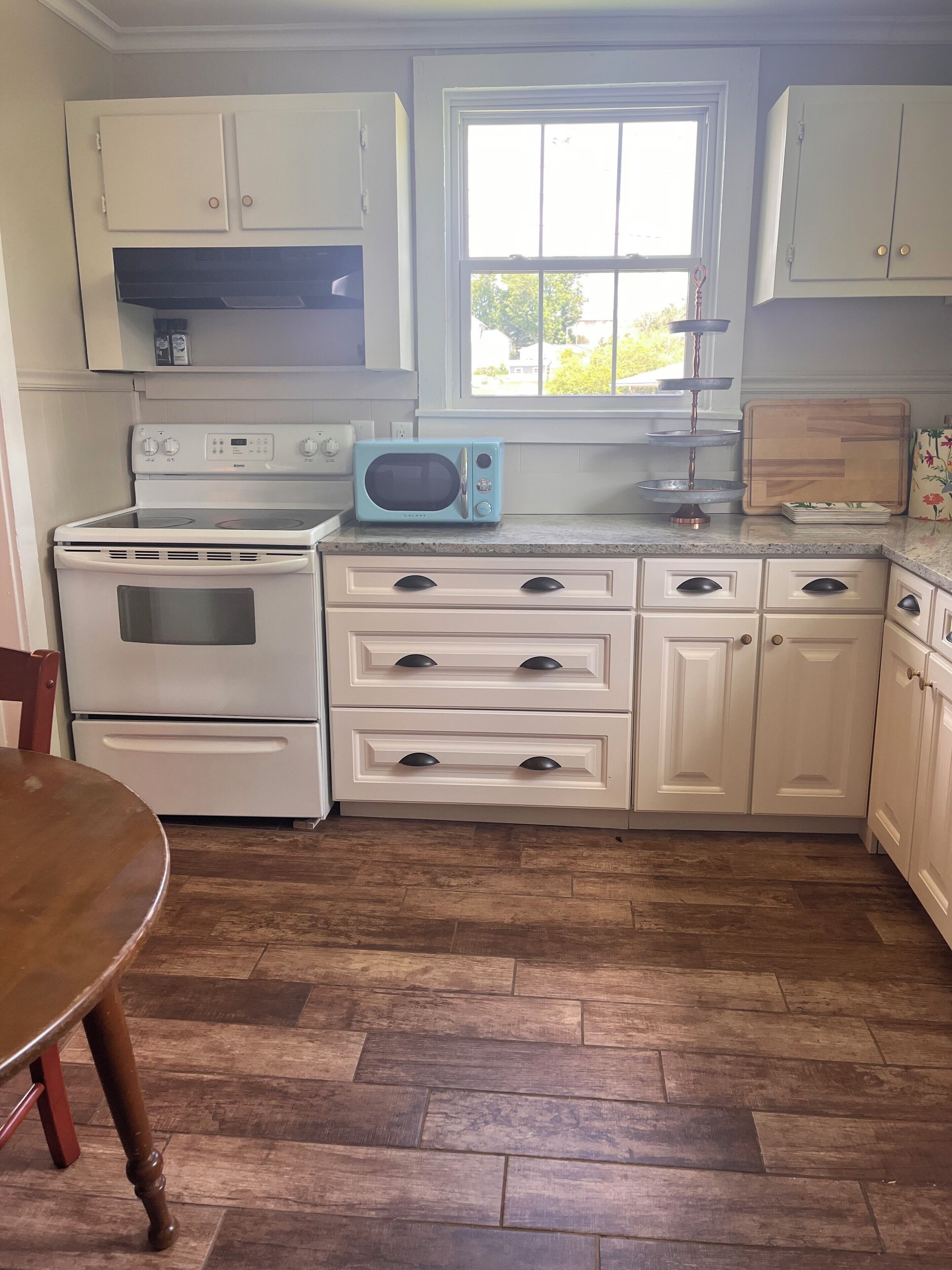 微波炉、烤箱、炉灶、洗碗机