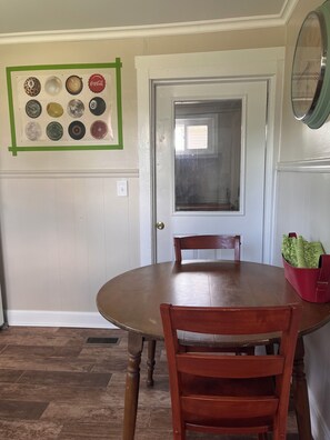 Dining - ~The Hippie Haven~ (Newnan)