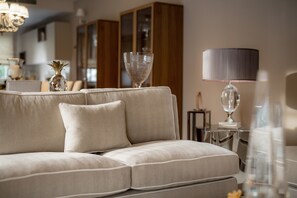 غرفة المعيشة