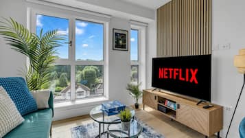 Télévision, jeux vidéo, espaces bureaux