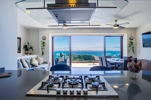 Dining - Ocean and bay views with beach club Included (Cruz de Huanacaxtle)