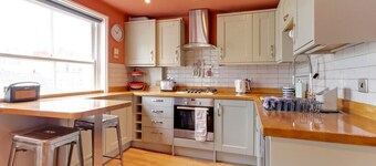 Central Seaside Retreat