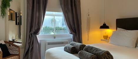 2 chambres, bureau, fer et planche à repasser, Wi-Fi