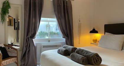 Beautiful 2-bed Apartment In The Heart Of The City