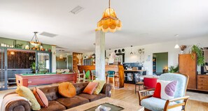 Games room - Cottage Mamie Yvette – Private Spa (Beaumontois en Périgord)