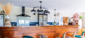 Bar (in der Unterkunft)