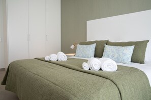 3 Schlafzimmer, Bügeleisen/Bügelbrett, kostenloses WLAN, Bettwäsche