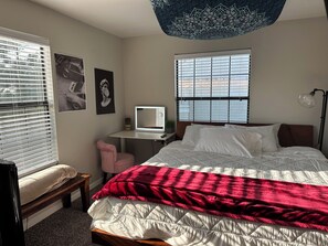 2 habitaciones, tabla de planchar con plancha y wifi gratis