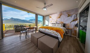 4 bedrooms, free WiFi, bed sheets