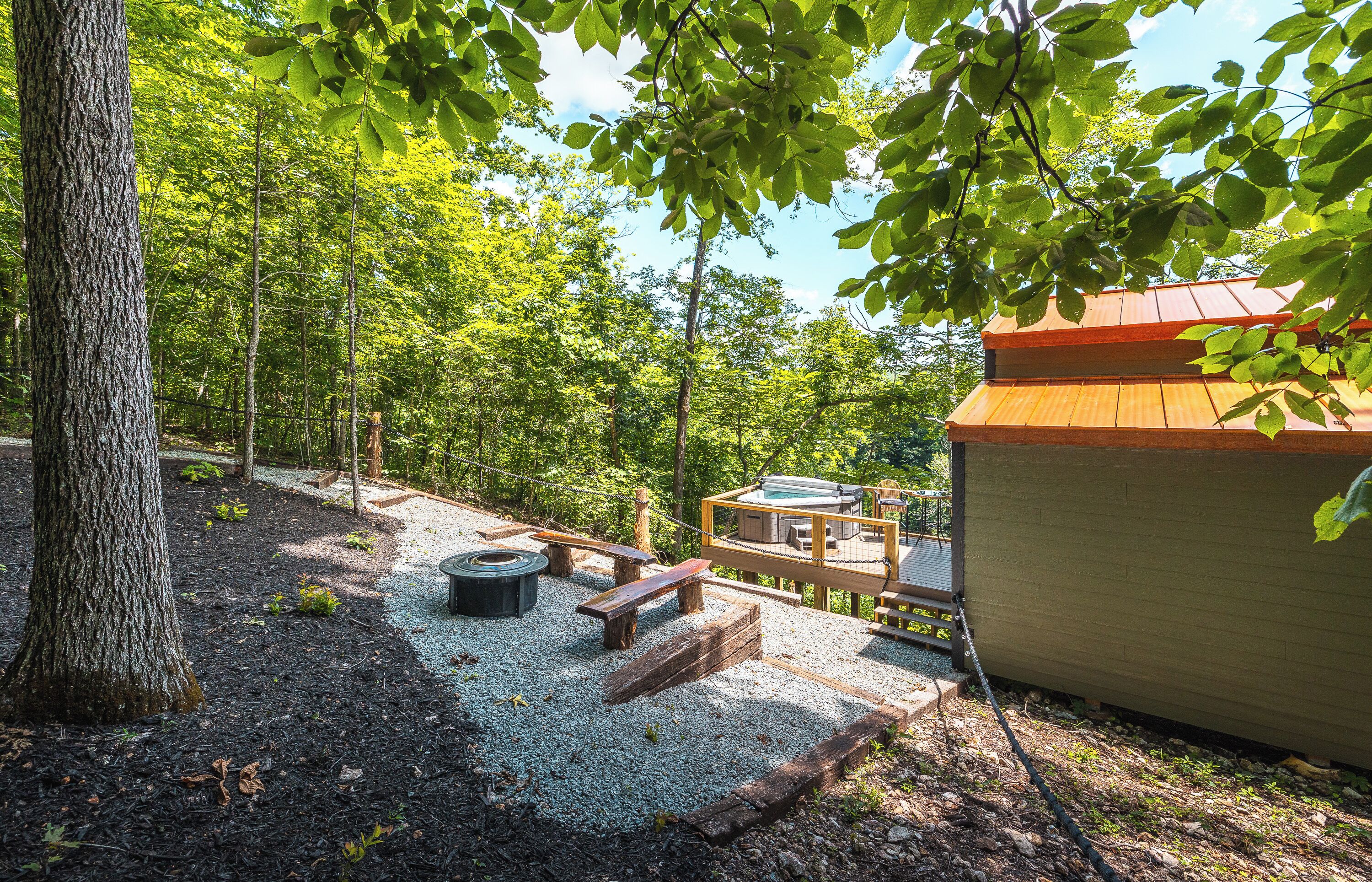 Outdoor spa tub