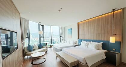 A La Carte Ha Long Bay Residence by SIMA Chill