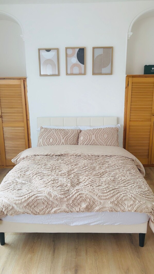 1 habitación, wifi y ropa de cama 