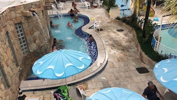 Piscina externa, piscina aquecida
