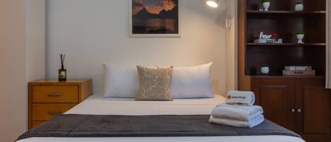 1 bedroom, iron/ironing board, travel cot, free WiFi