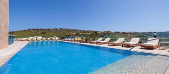 Reef Hotel - Spa