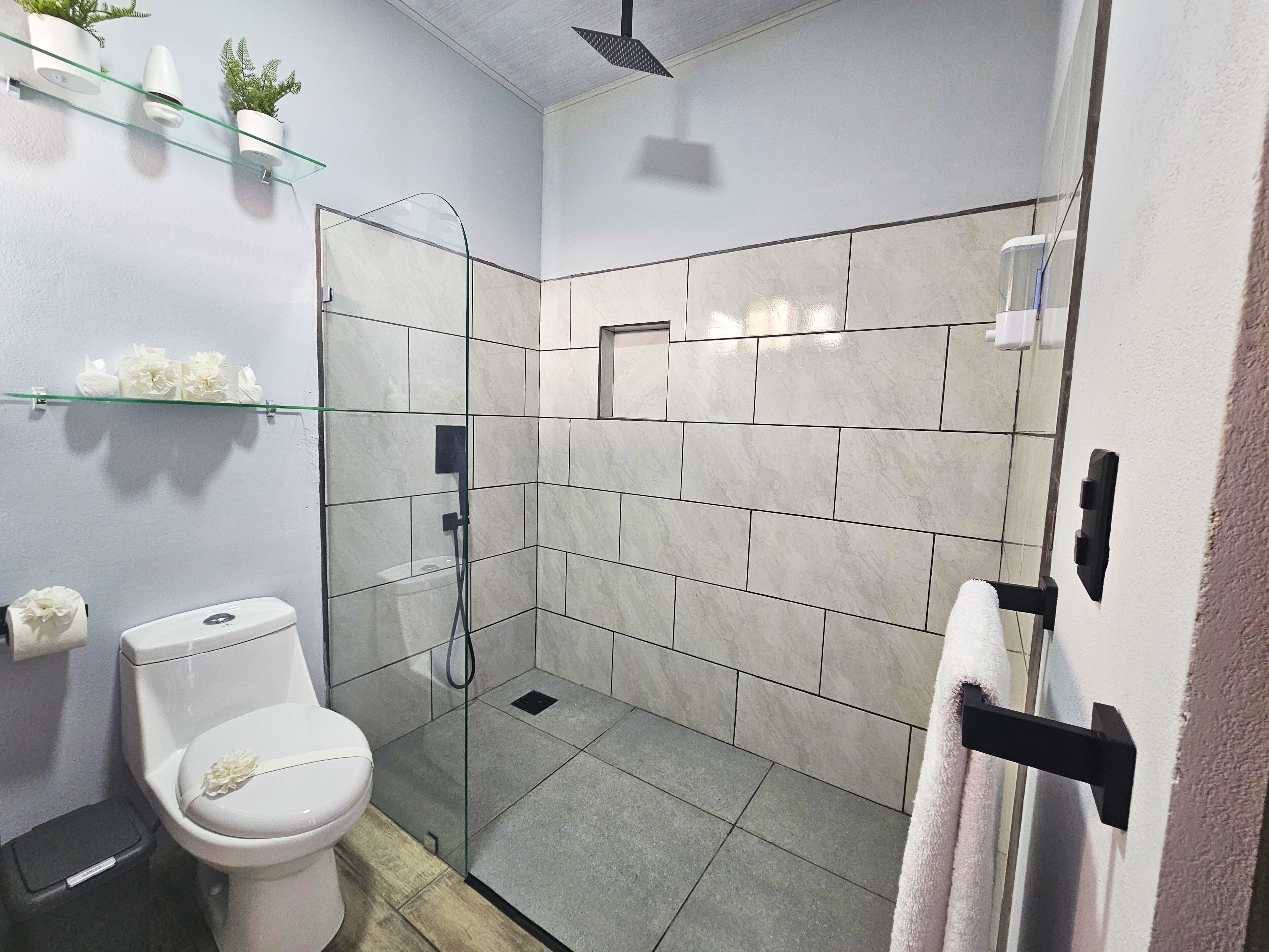 Standard Apartment, Garden View | Bathroom