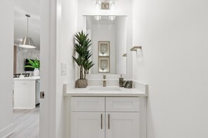 Rumah, Beberapa Tempat Tidur (224 W Willow Mist Rd) | Interior