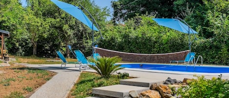 Beheizter Pool
