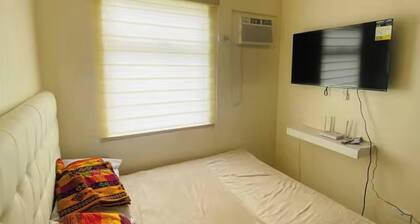 Room-fully Furnished Condo for Rent!