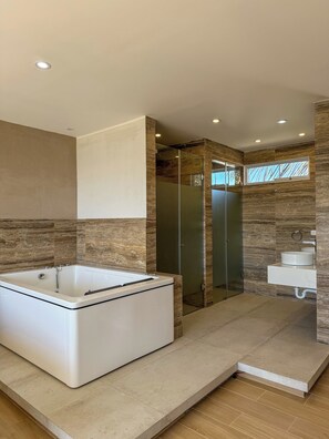 Suite superior, vista a la playa | Wifi gratis 