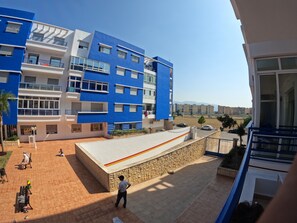 Property grounds - Beautiful apartment with pool view (Unknown)