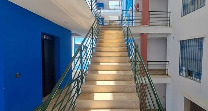 Bel appartement avec vue sur piscine