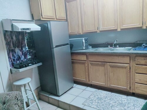 Charming studio in quaint Ensenada with WiFi, fitness room