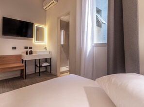 Classic Single Room