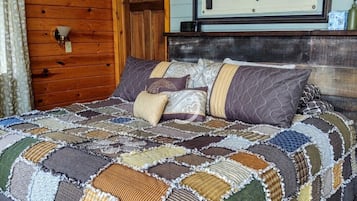 6 makuuhuonetta, Wi-Fi, vuodevaatteet