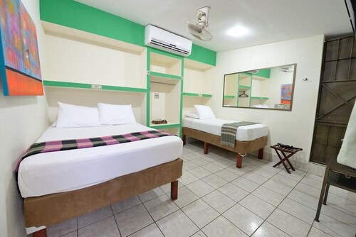 Hotel San Juan de León